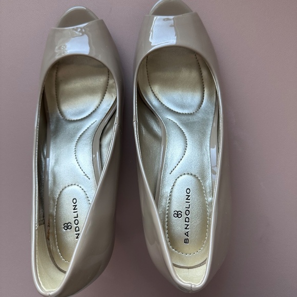 Bandolino heels size 7, very good condition - Picture 4 of 10